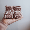 LES PETITS TOUSI - Pantoufle en laine - Pivoine